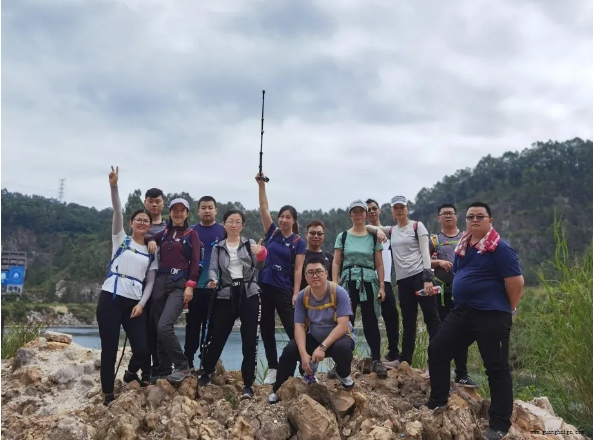 �ײ���-׷�󿵽�,����һ������