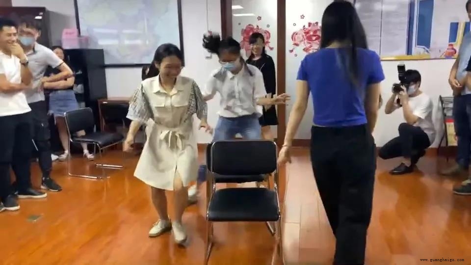 �ײ���-׷�󿵽�,����һ������