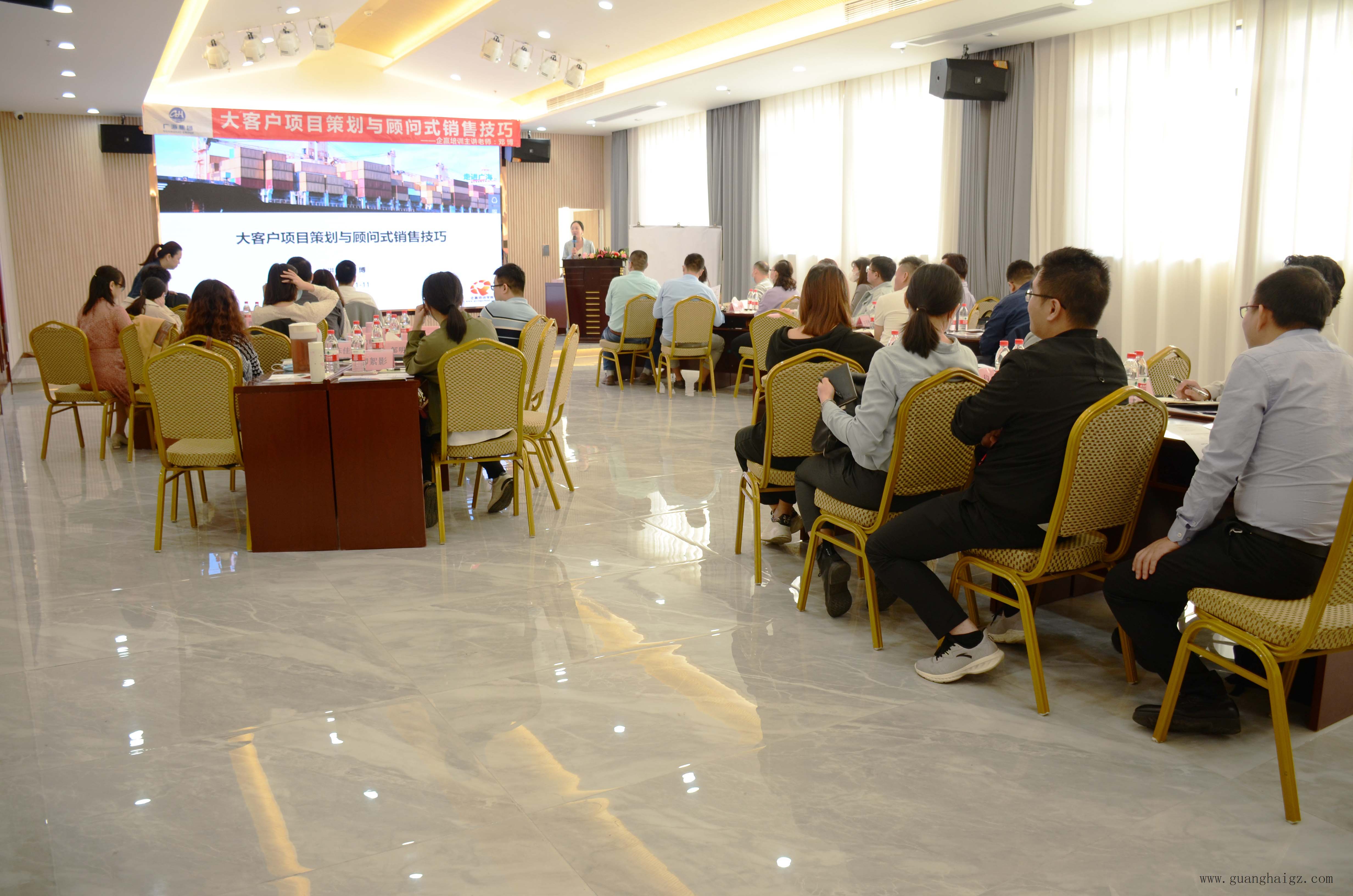 �ײ���-׷�󿵽�,����һ������