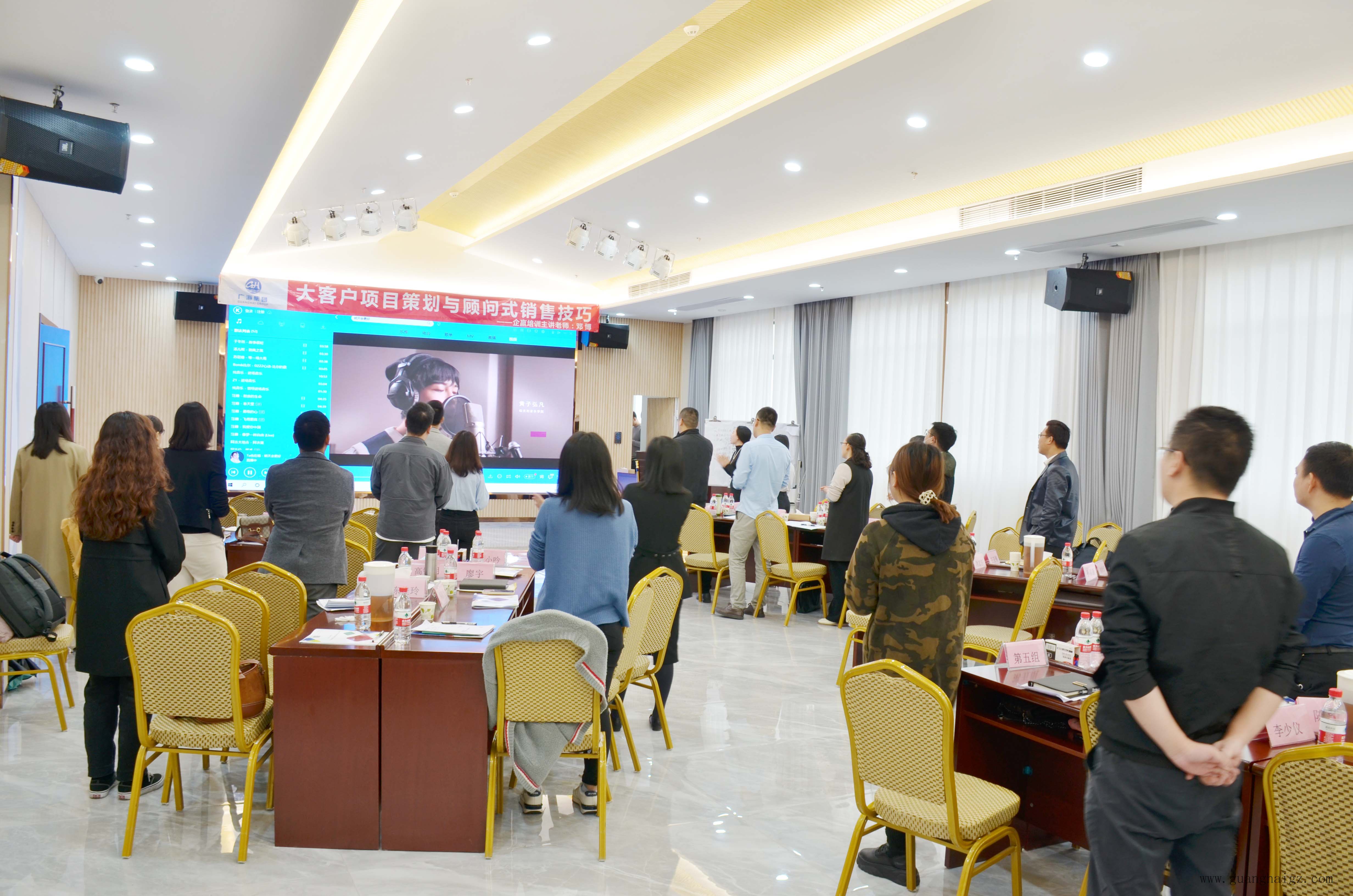 �ײ���-׷�󿵽�,����һ������