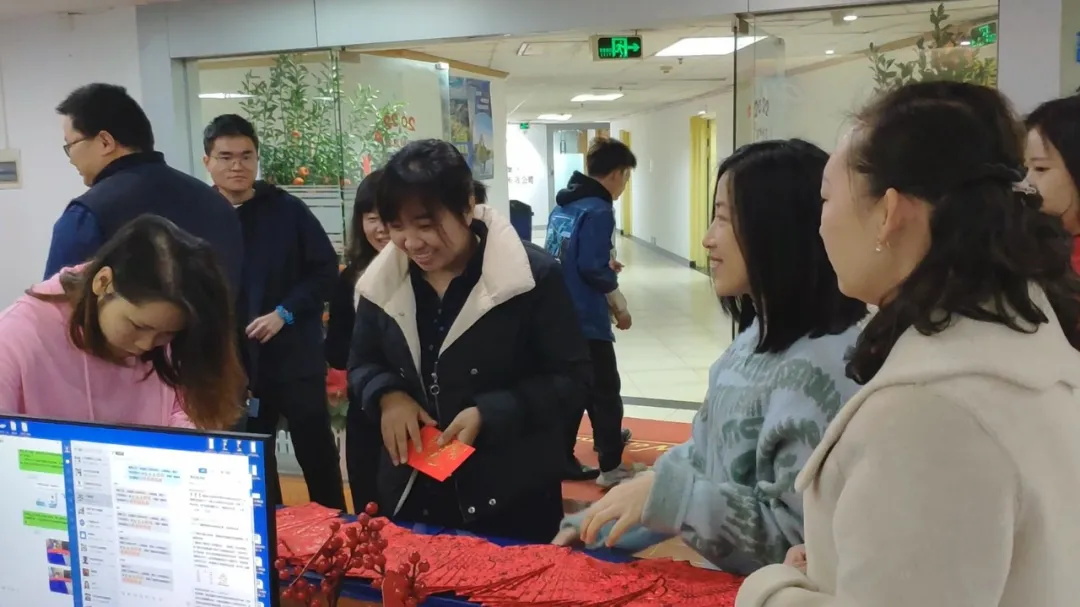 �ײ���-׷�󿵽�,����һ������