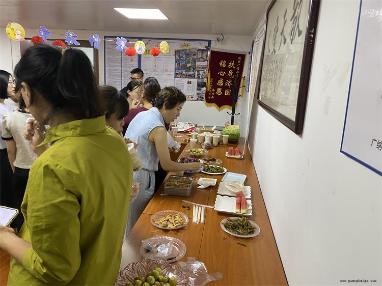 �ײ���-׷�󿵽�,����һ������